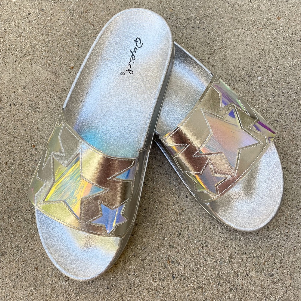 🎉HP🎉 Holographic/Clear Star Silver/Gray Slides Sandals - Picture 7 of 7